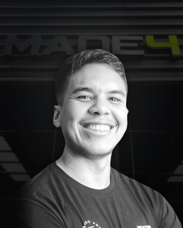 Ivo Samuel, estagiário